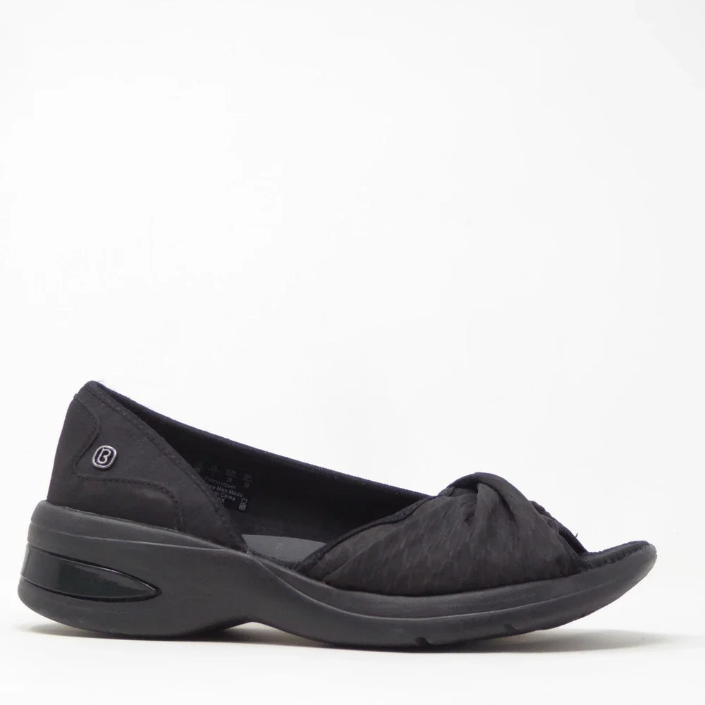 Bzees Womens Remix Sandals Black Fabric Open Toe Wedge 9W